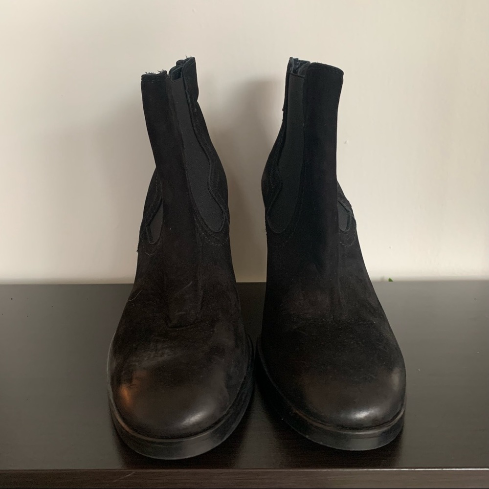 Italian Leather Heeled Bootie - Picture 3 of 5